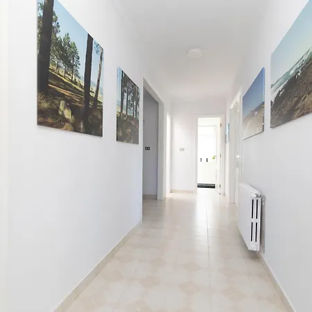 Casa En La Playa, Con Jardín, Jacuzzi Y Barbacoa